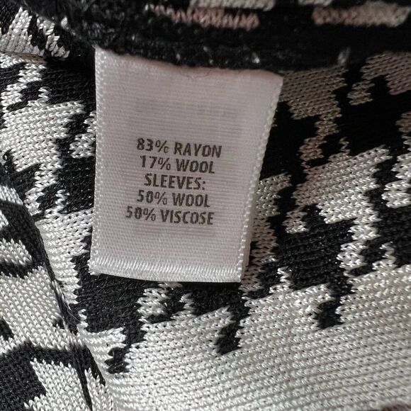 St. John Collection Women's Houndstooth Open Drape Front Cardigan Size Small P - Picture 6 of 8